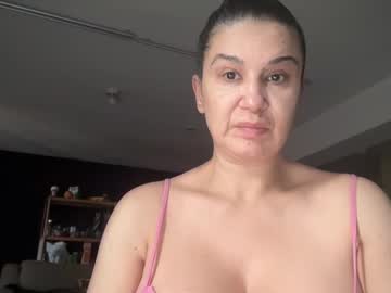 Missmariavasi Chaturbate stream image from March 12, 2025