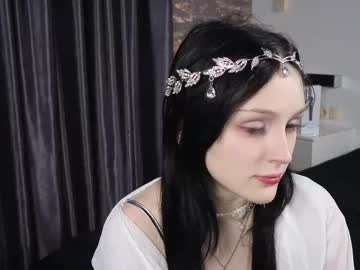 Silverbutton Chaturbate stream image from March 12, 2025