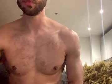 Cheekycharliee Chaturbate stream image from March 12, 2025