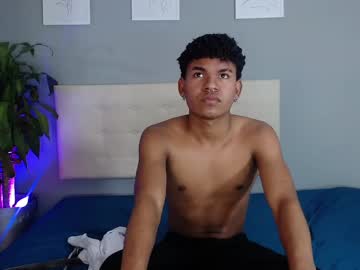 Yei_Hills Chaturbate stream image from March 12, 2025