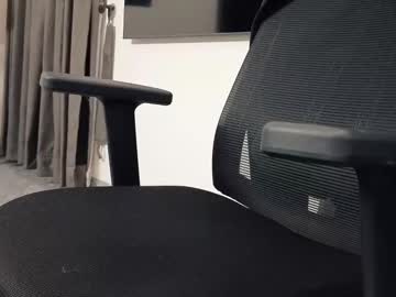 Dotx90_Fun Chaturbate stream image from March 12, 2025