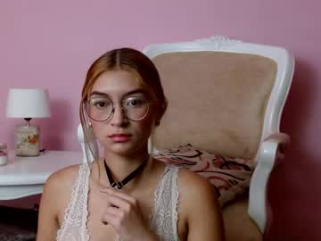Valerycollinss__ Chaturbate stream image from March 12, 2025