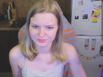 Elizabeth_Cat Chaturbate stream image from March 12, 2025