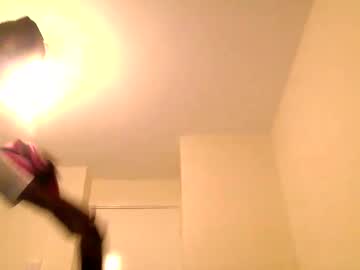 Ghostbigblack Chaturbate stream image from March 12, 2025