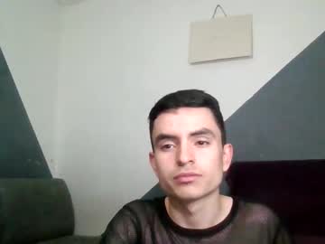 Sebassancheztr Chaturbate stream image from March 12, 2025