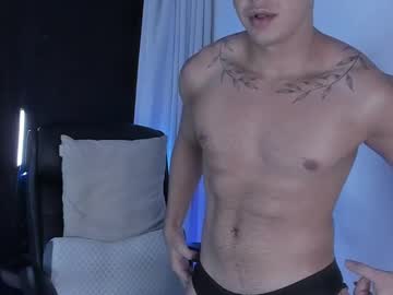 Sam_Dosantos Chaturbate stream image from March 13, 2025