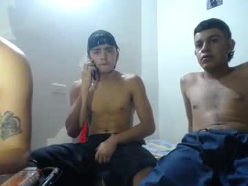 Sexy_Straight_Guys Chaturbate stream image from March 13, 2025