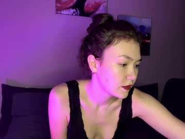 Tw1nflame Chaturbate stream image from March 13, 2025