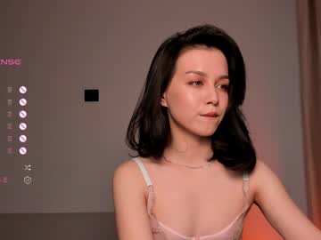 Mia_Hetty Chaturbate stream image from March 13, 2025
