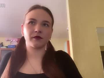 Dreamyydoll Chaturbate stream image from March 13, 2025