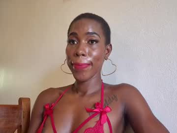 Kylie_Moonred Chaturbate stream image from March 13, 2025