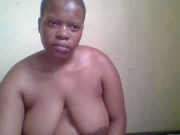 Beequeen1996 Chaturbate stream image from March 13, 2025