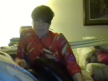 Crystalleemellen Chaturbate stream image from March 13, 2025