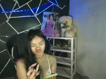 Foxygoddess19 Chaturbate stream image from March 13, 2025