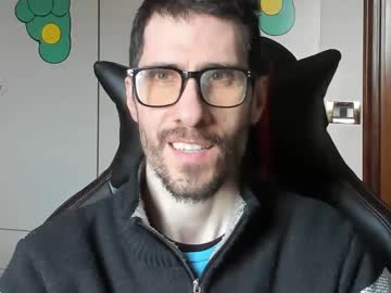 Stevex870 Chaturbate stream image from March 13, 2025