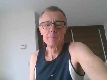 Danielcoxone Chaturbate stream image from March 13, 2025