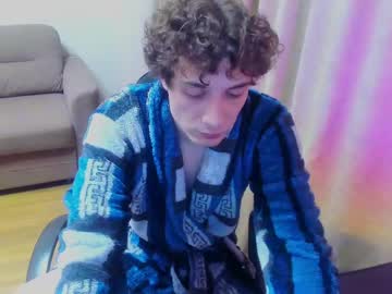 Ohmygodyoshi Chaturbate stream image from March 13, 2025