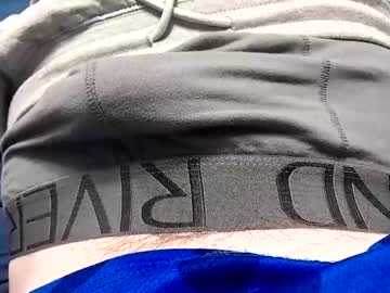 Bigtgs Chaturbate stream image from March 13, 2025