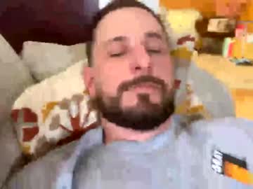 Youknow215 Chaturbate stream image from March 13, 2025