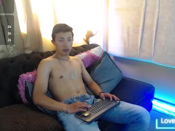 Alexanderhalls_ Chaturbate stream image from March 13, 2025