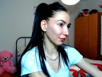 Anaxsin Chaturbate stream image from March 13, 2025