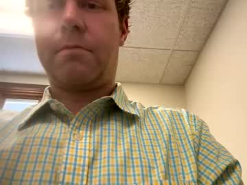 Sissytina11211 Chaturbate stream image from March 13, 2025