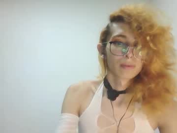 Trixy_Roses Chaturbate stream image from March 13, 2025