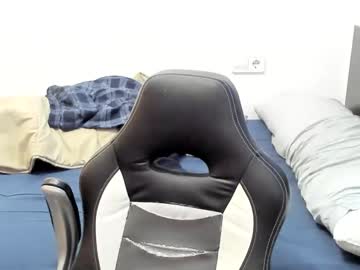 Alexxx__35 Chaturbate stream image from March 13, 2025