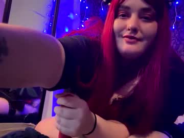 Blazedbarbie444 Chaturbate stream image from March 14, 2025