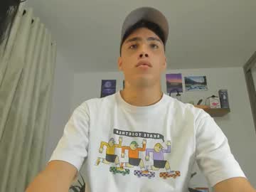 Brunocollens01 Chaturbate stream image from March 14, 2025