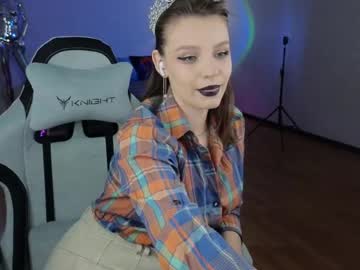 Monicaerotic Chaturbate stream image from March 14, 2025