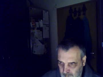 Chris250268 Chaturbate stream image from March 14, 2025