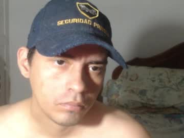 Julian_Vera_Hot Chaturbate stream image from March 14, 2025