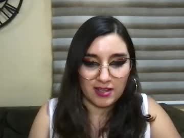 Lesliesweett Chaturbate stream image from March 14, 2025
