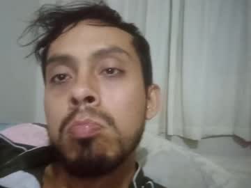 Eduarfox96 Chaturbate stream image from March 14, 2025