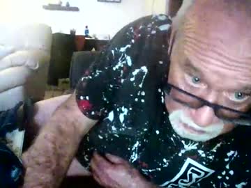 Squeesit Chaturbate stream image from March 14, 2025