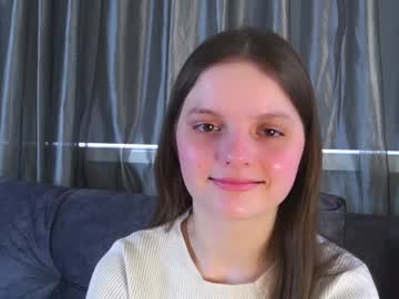 Ainsleybadder Chaturbate stream image from March 14, 2025