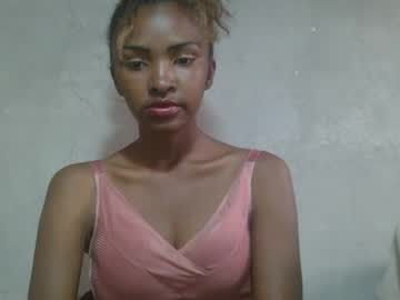 Mariana1322 Chaturbate stream image from March 14, 2025