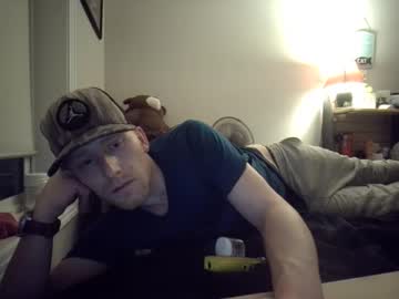 Brokenboii23 Chaturbate stream image from March 14, 2025
