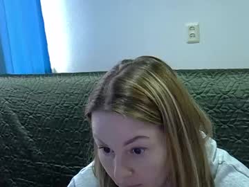 Lichi_Malina Chaturbate stream image from March 14, 2025