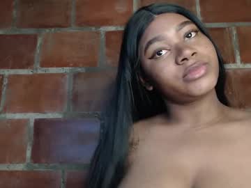 Clawdeen_Wolf15 Chaturbate stream image from March 14, 2025