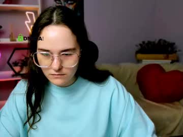 Cassandra_W Chaturbate stream image from March 14, 2025