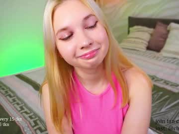 Charming_Adel Chaturbate stream image from March 14, 2025
