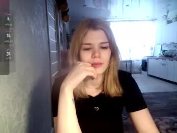 Glossy_Girl_1 Chaturbate stream image from March 14, 2025