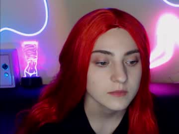 Emilygold65 Chaturbate stream image from March 14, 2025
