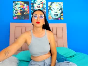 Scarleett_2 Chaturbate stream image from March 14, 2025