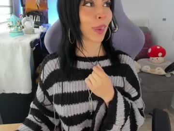 Waynethere Chaturbate stream image from March 14, 2025