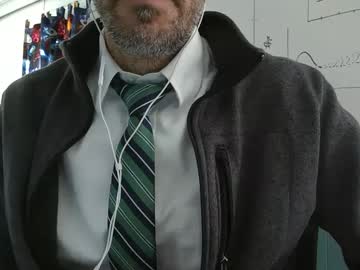 Wellheynow Chaturbate stream image from March 14, 2025