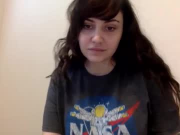 Bubblzbbygrl Chaturbate stream image from March 14, 2025