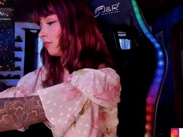 Mavis_Fuentes Chaturbate stream image from March 14, 2025